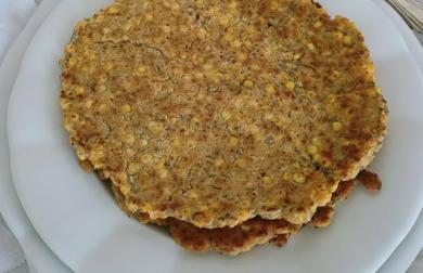 Čočkové placky se sýrem