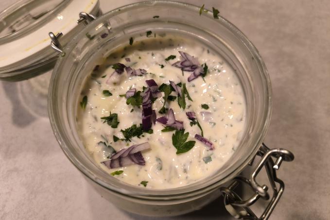 Falešná tatarka z vařených vajec