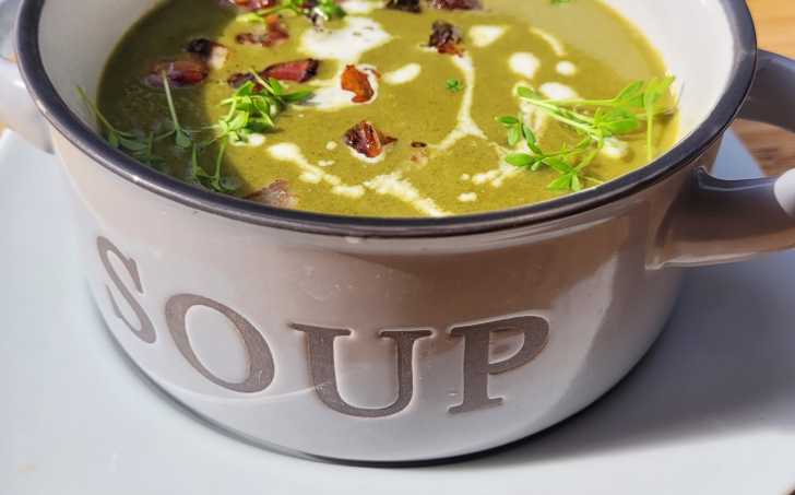 POLÉVKA ŠPENÁTOVÁ