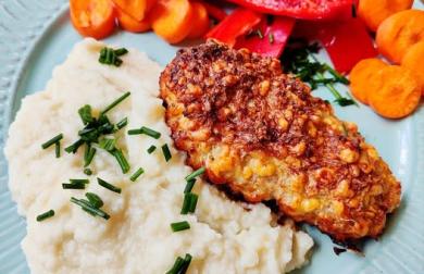 Sýrové karbanátky s květákovou kaší