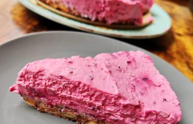 Jostovo-rybízový cheesecake