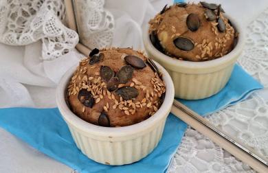 Tuňáková houstička