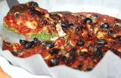 Špenátovo-rajčinová vegetarian pizza z ovsenej múky