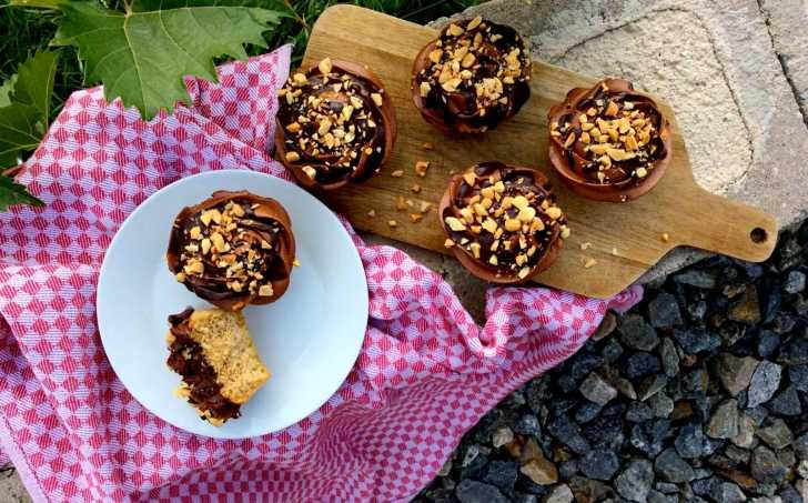 Čokoládovo-arašídové cupcakes