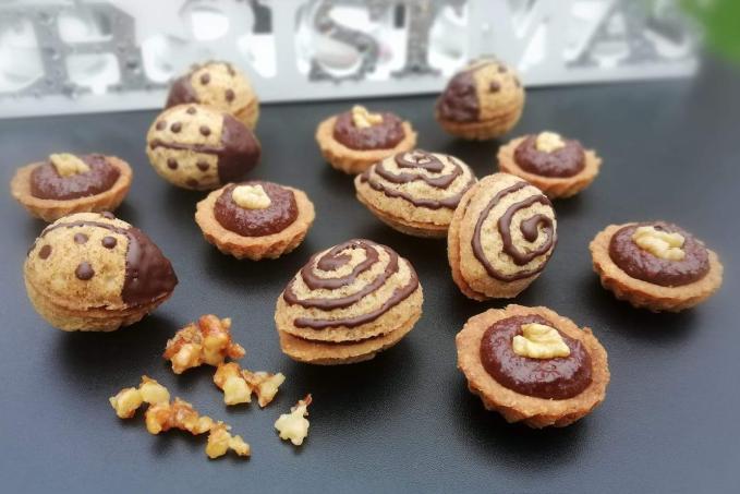 Nafoukané ořechy - LC