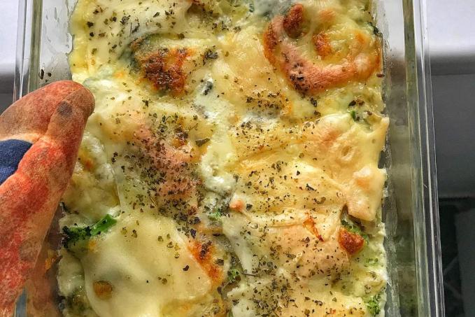 ZAPEČENÁ BROKOLICE