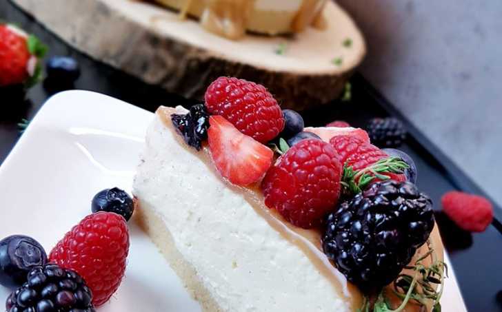 CHEESECAKE SE SLANÝM KARAMELEM - LC