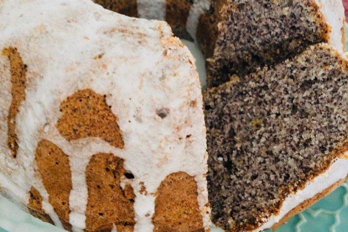 Maková hrnčeková bábovka