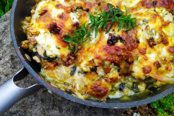 Kuřecí prsa se špenátem zapečená mozzarelou