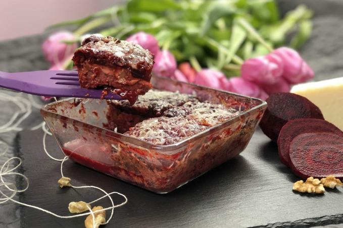 ČERVENÁ ŘEPA zapečená s kuřecím a cottage!!