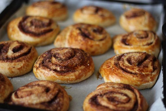 Špaldové osie hniezda so škoricou