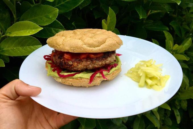 Avokádové oopsie placky