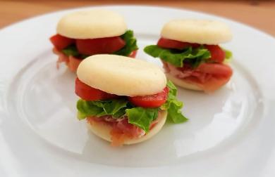 Miniburgery ze sýru Babybel