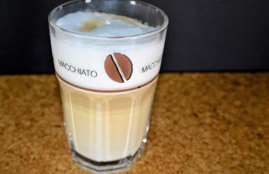 káva LATTE MACHIATO