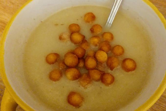 Květákovo-bramborový krém