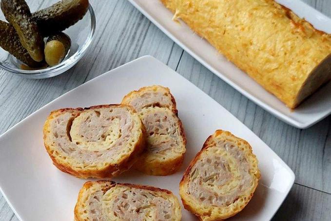 SÝROVÁ ROLÁDA S KUŘECÍM