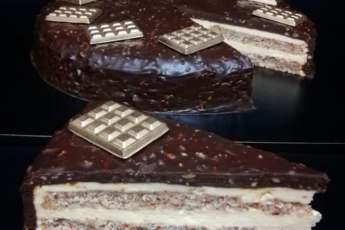 Švédský mandlový dort s čokoládou