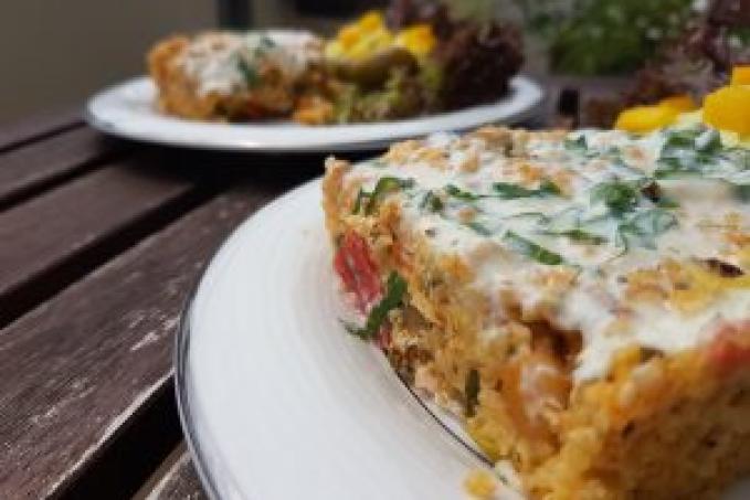 Zapečené jáhly se zeleninou a cizrnou