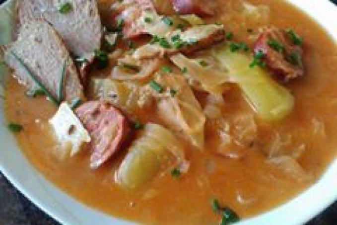 Kysla kapustová polievka.