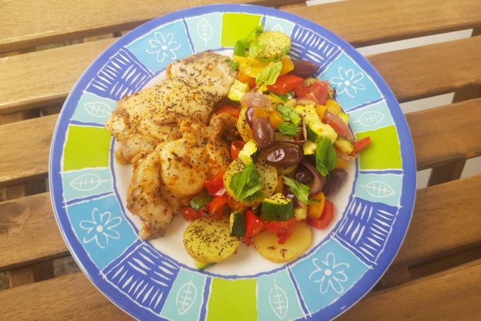 Kuřecí maso se zeleninou a bramborem