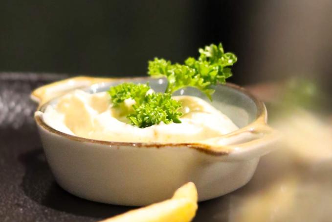 Falešná MAJONÉZA z vařeného vejce a zakysanky