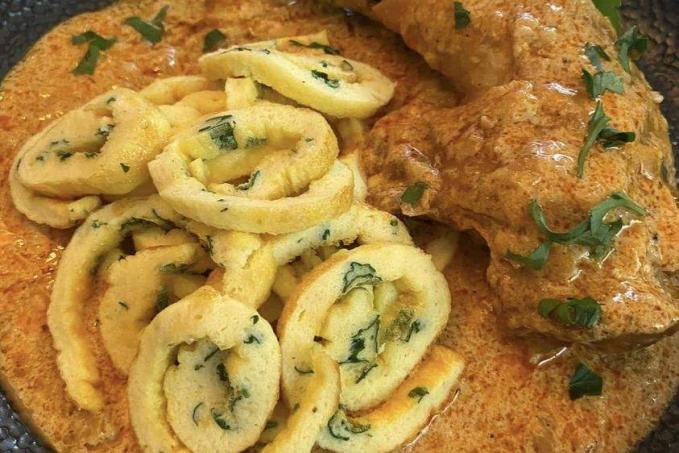 Kurací paprikáš s grusetkami